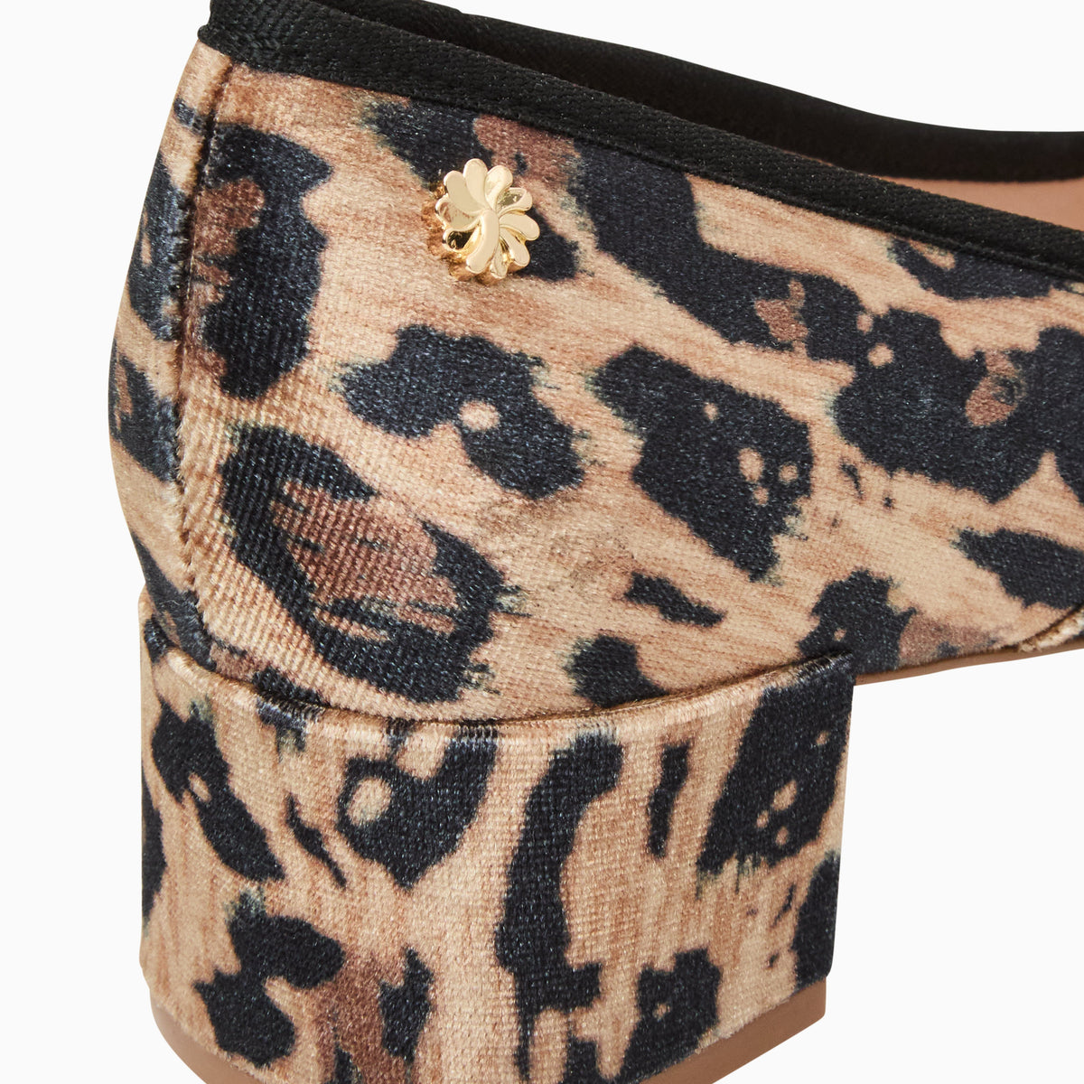 Maddy Pump in Leopard, product view 6