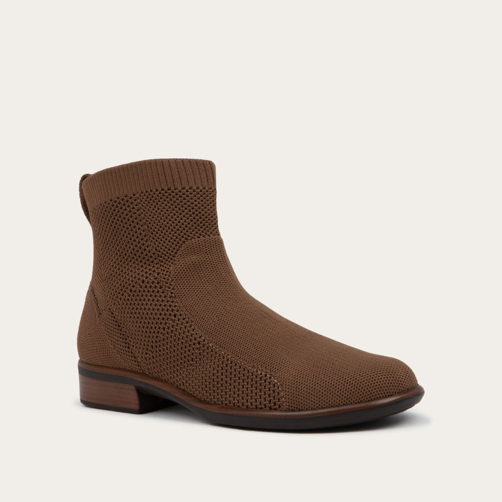 Auster in Cedar Brown Knit, product view 2