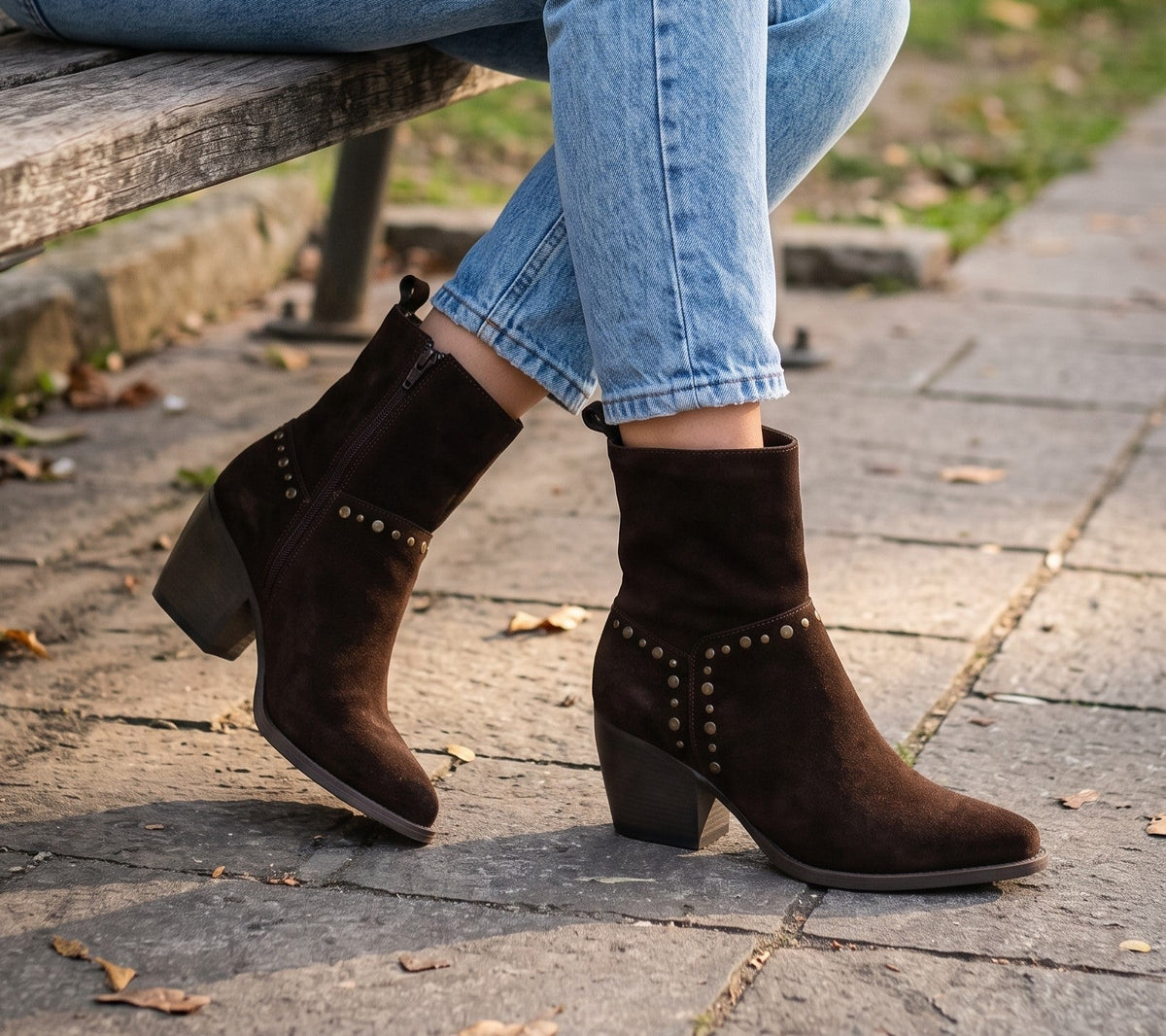 Eric Michael Alexa in Brown — view 2