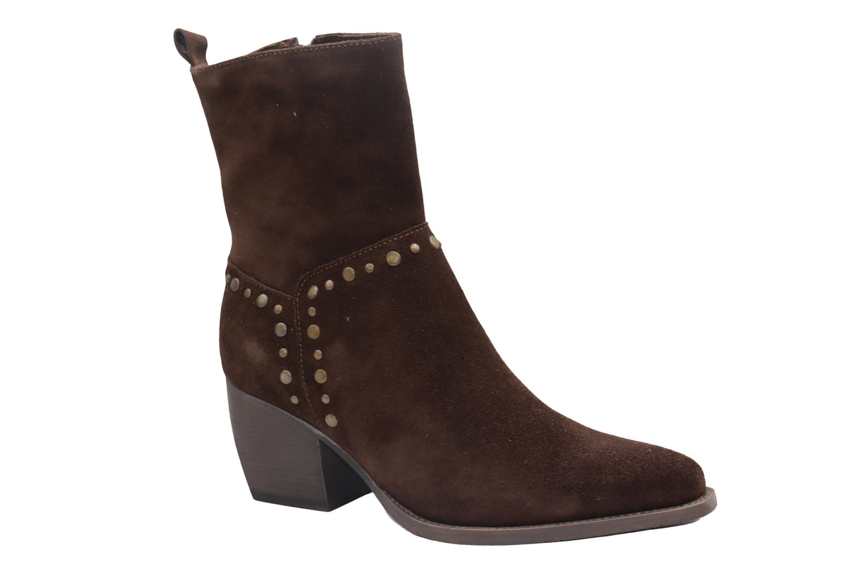 Eric Michael Alexa in Brown — view 3