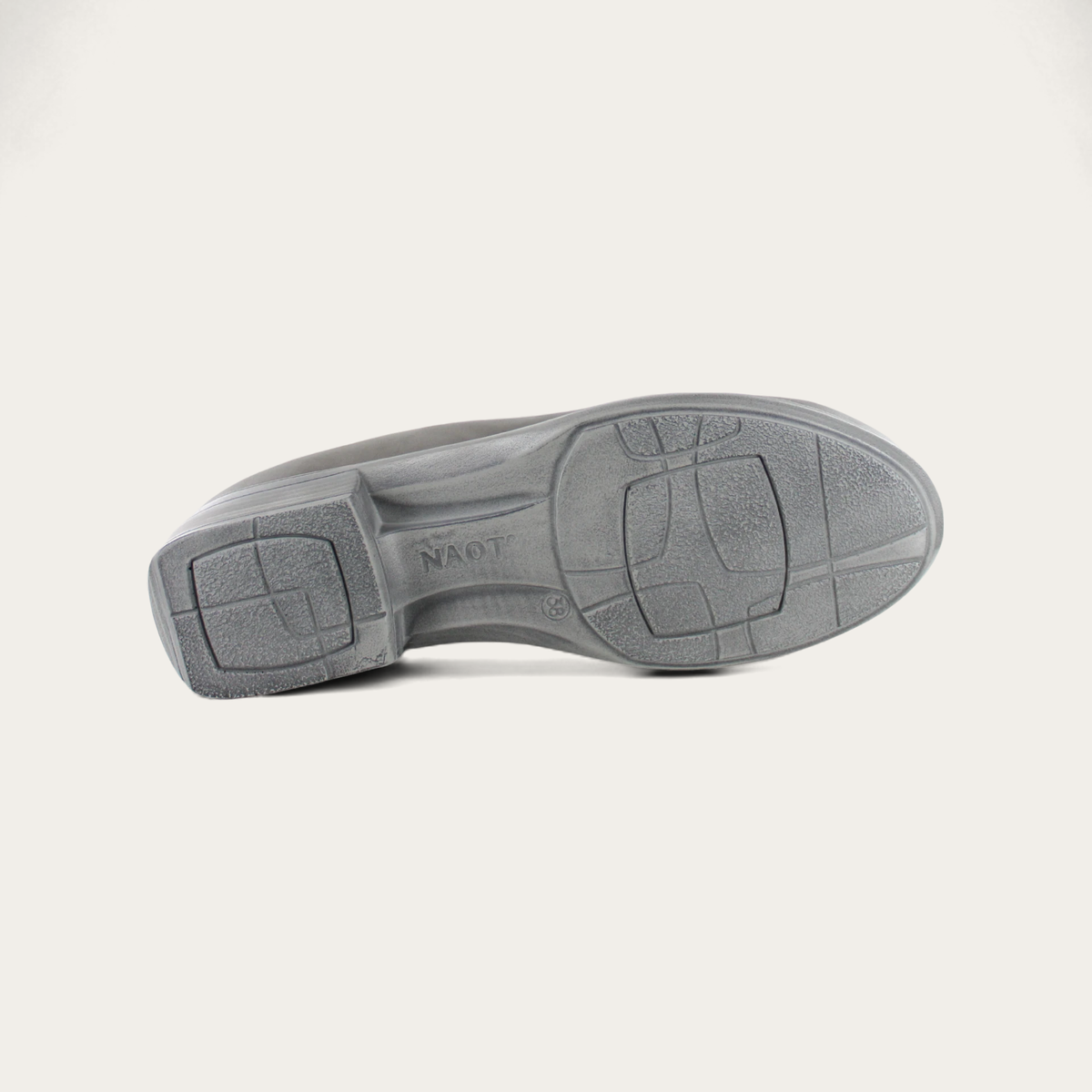 Bentu in Foggy Gray Lthr, product view 4