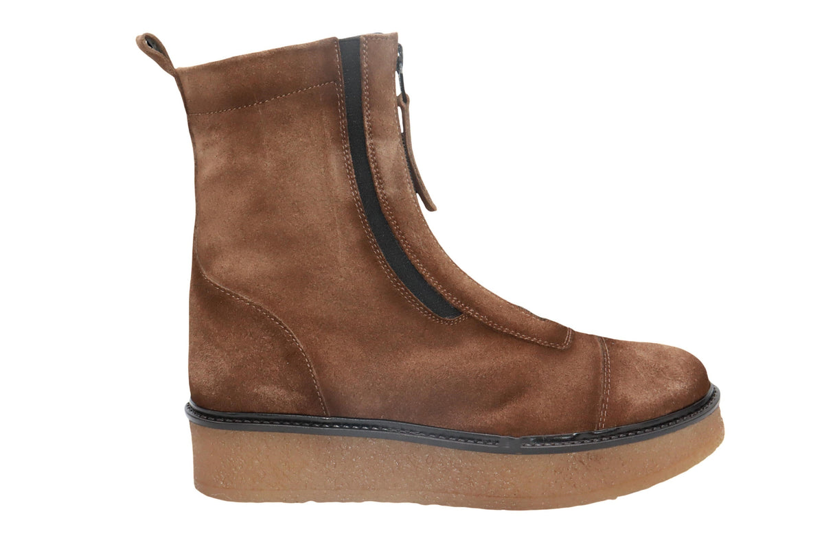Eric Michael Baja in TAN NUB — view 3