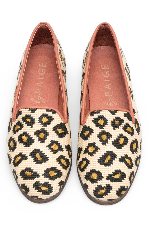 BY PAIGE - NEEDLEPOINT LOAFER - SIZE 8 - LEOPARD ON TAN