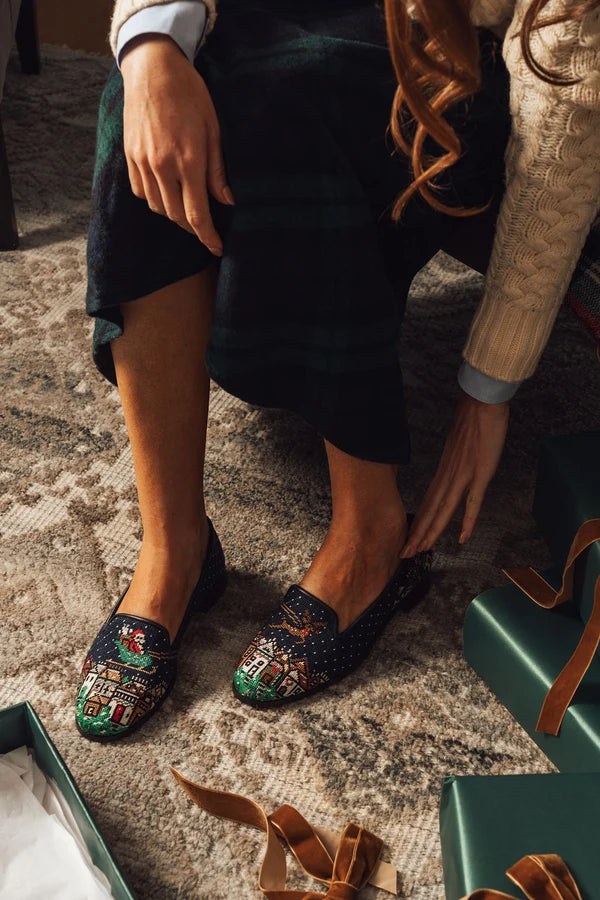 BY PAIGE - NEEDLEPOINT LOAFER SANTA & REINDEER