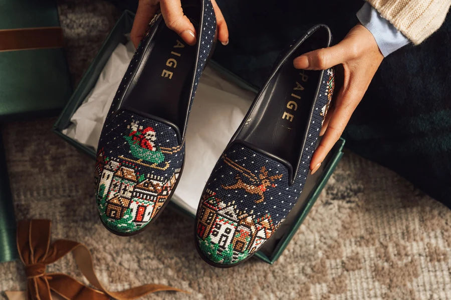 BY PAIGE - NEEDLEPOINT LOAFER SANTA & REINDEER