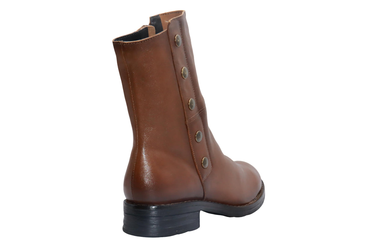 Eric Michael Candace in Tan Leather — view 7