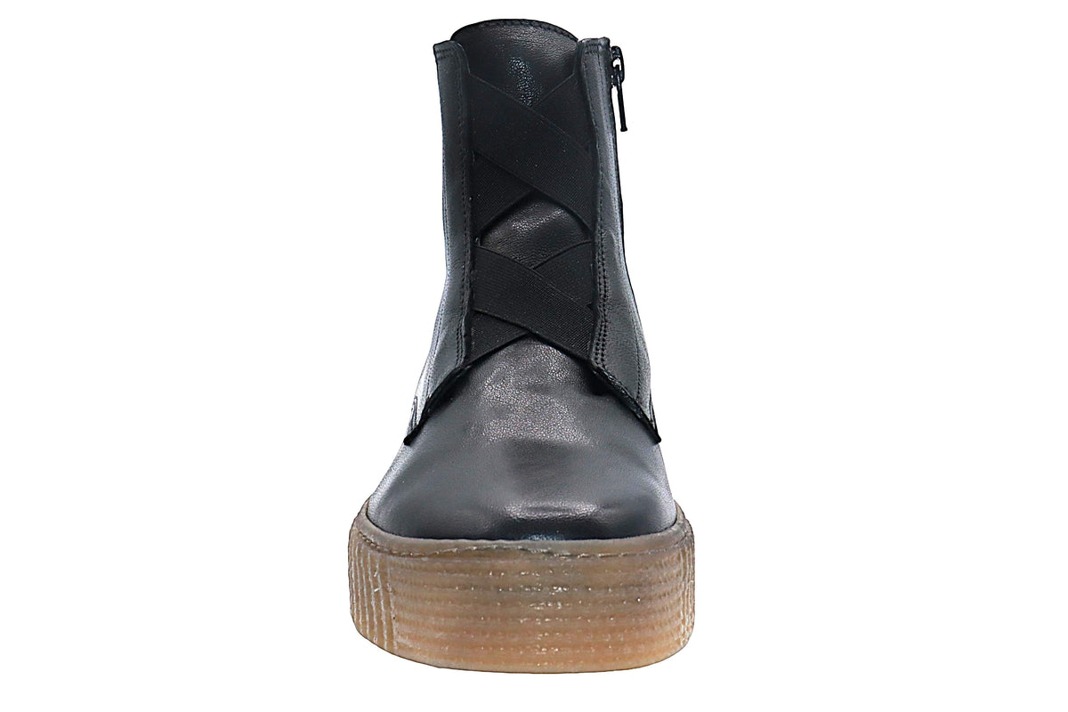 Eric Michael Desert in Black — view 5