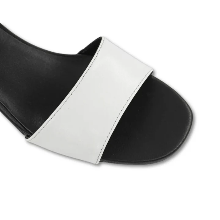 FRENCH COMFORT - ELIJAH - SIZE 9.5 - BLACK WHITE