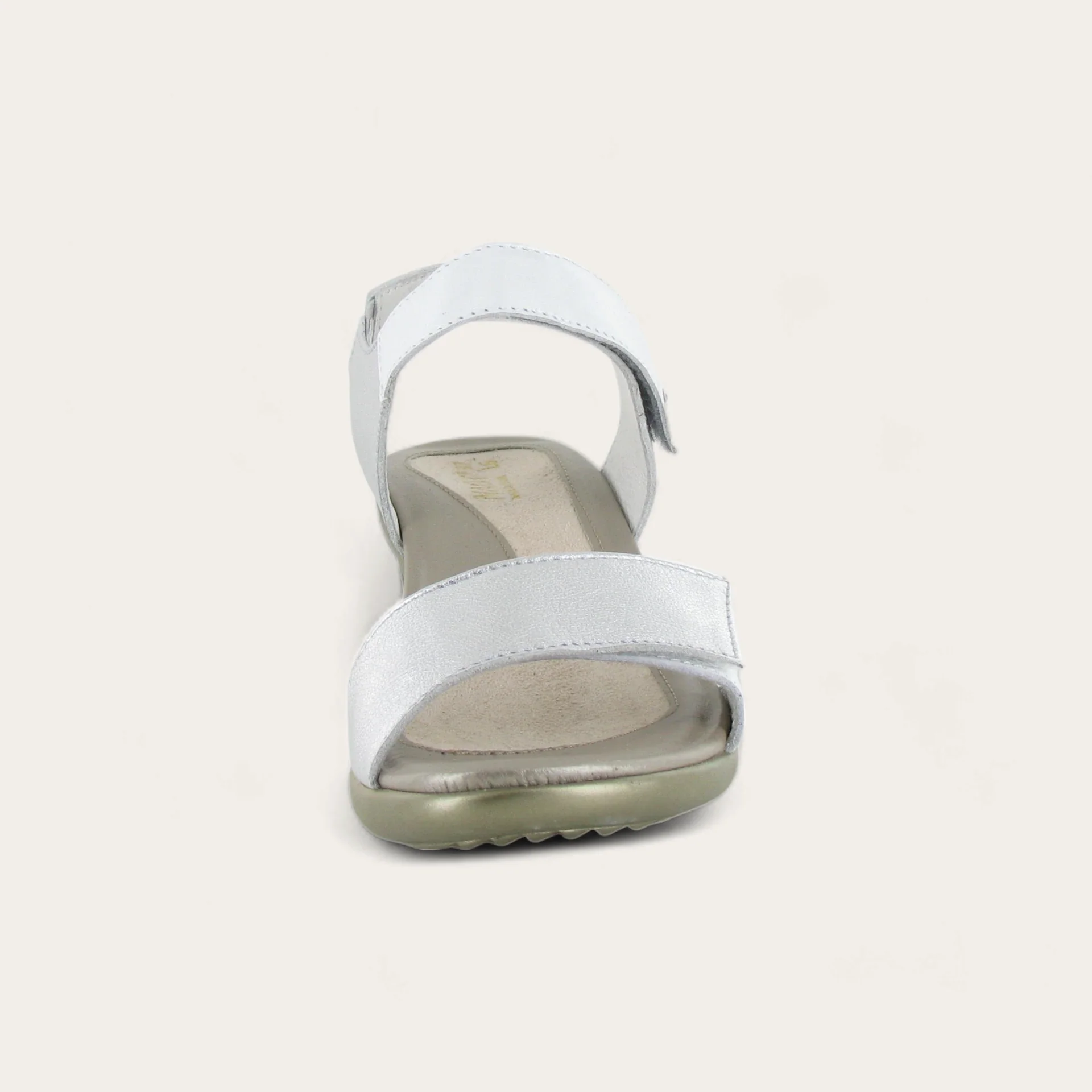 NAOT - EXTANT - SIZE 37 - SOFT SILVER/PEARL WHITE LTHR