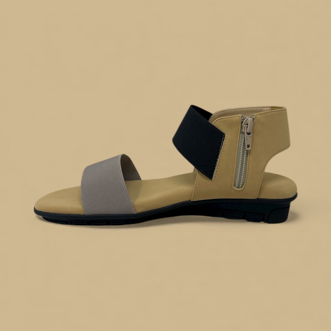FRENCH COMFORT - BRITNEY - SIZE 9 - COMBO