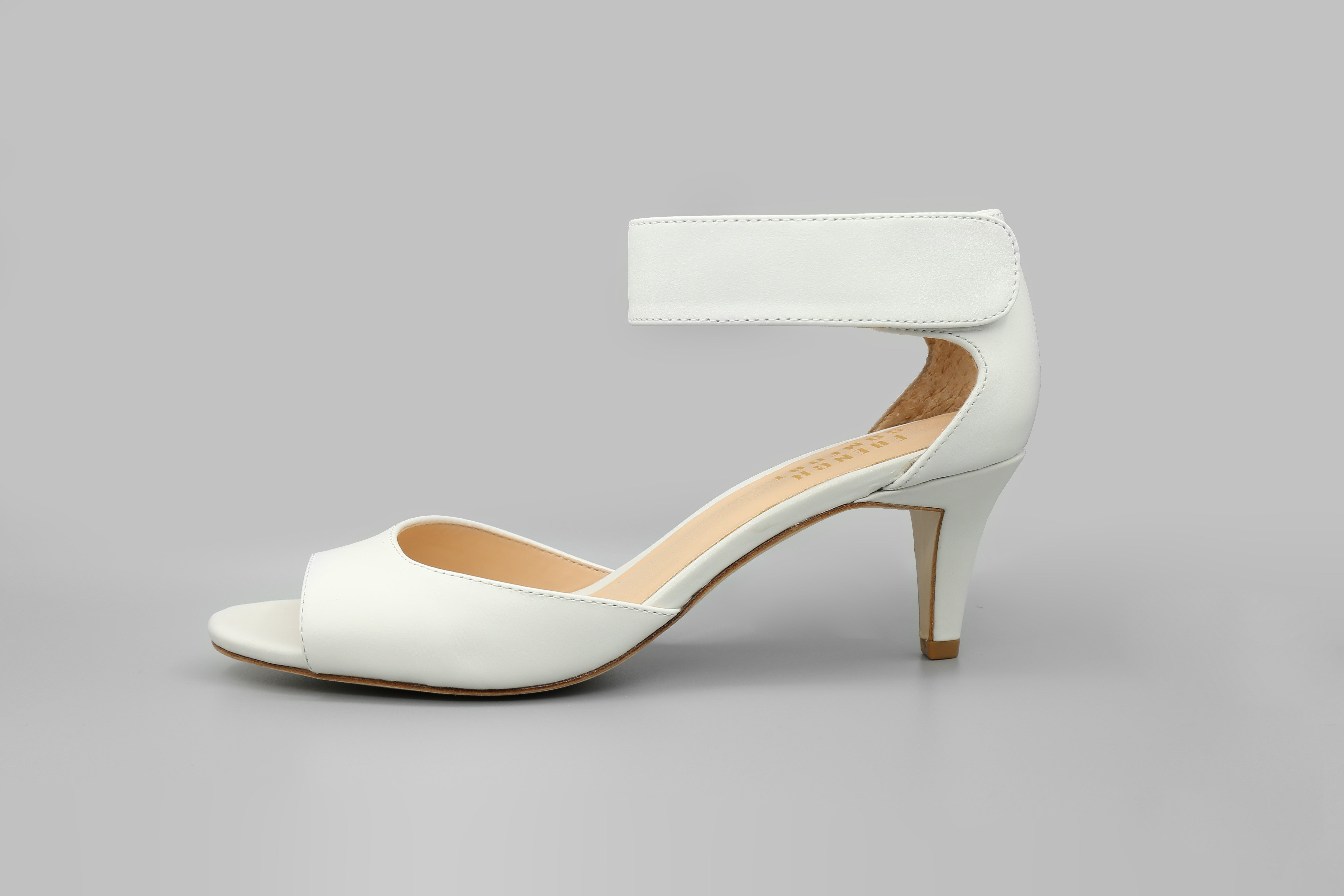FRENCH COMFORT - ELIZABETH - SIZE 10 - WHITE