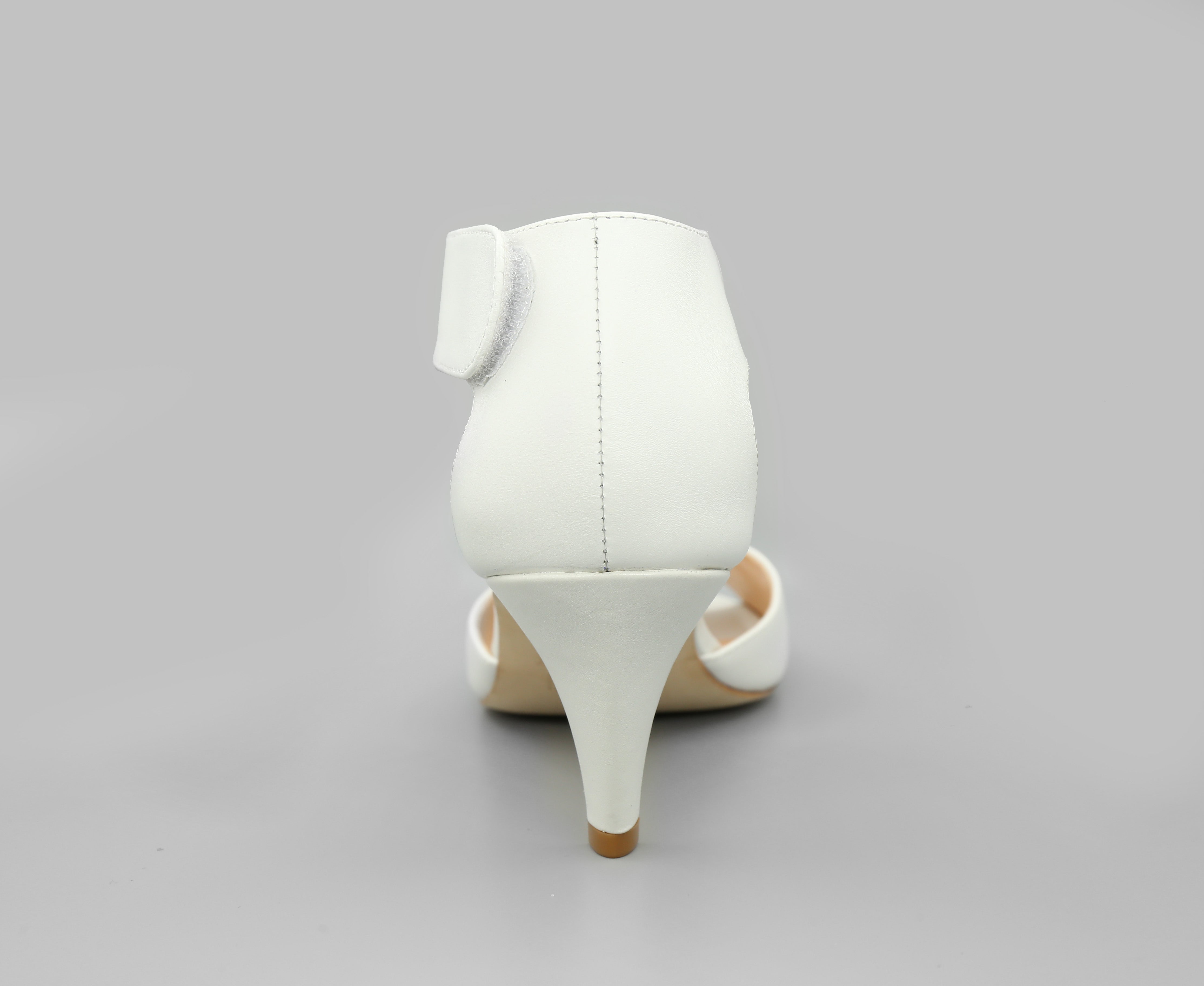 FRENCH COMFORT - ELIZABETH - SIZE 10 - WHITE