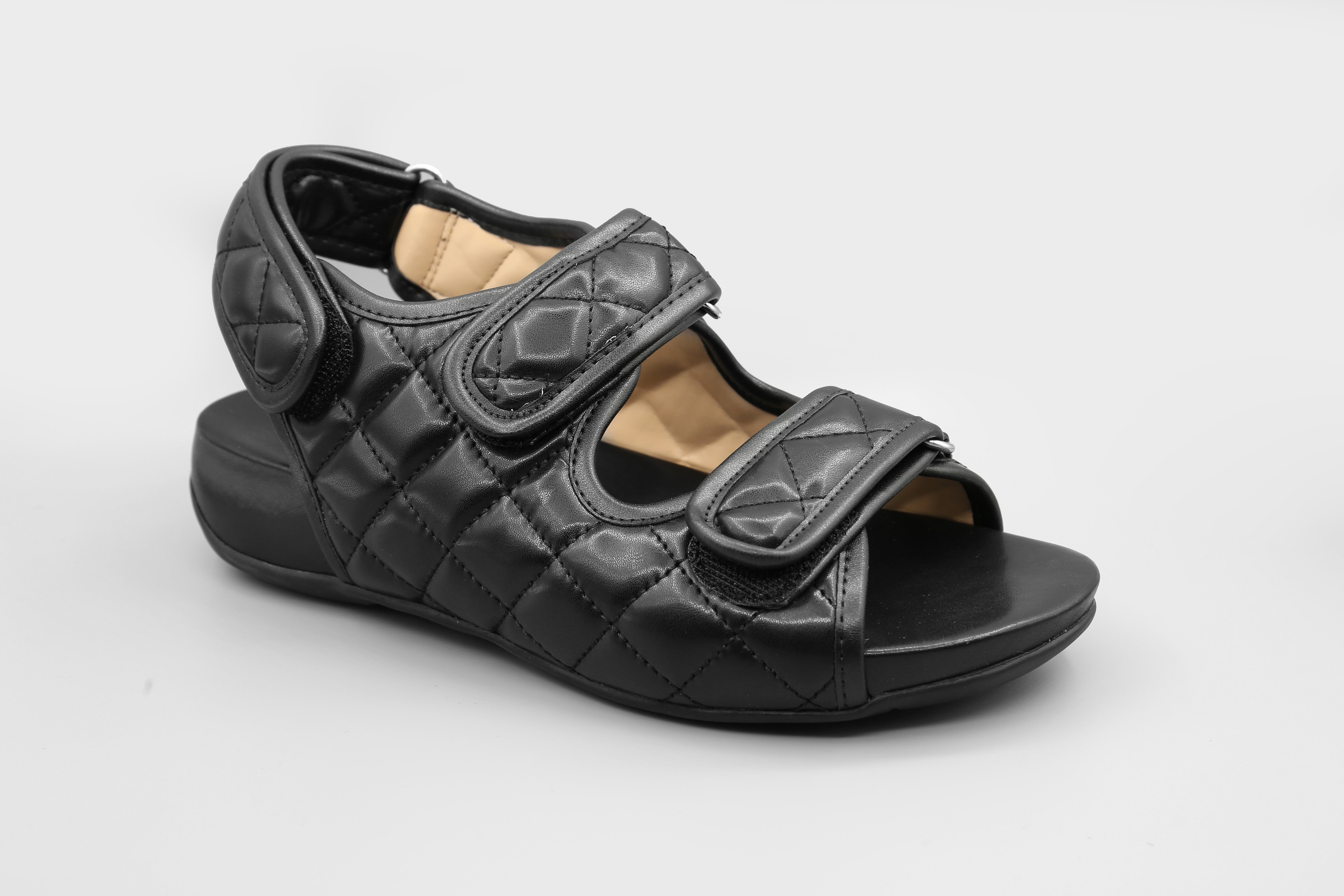 FRENCH COMFORT - BELLE - SIZE 10 - BLACK