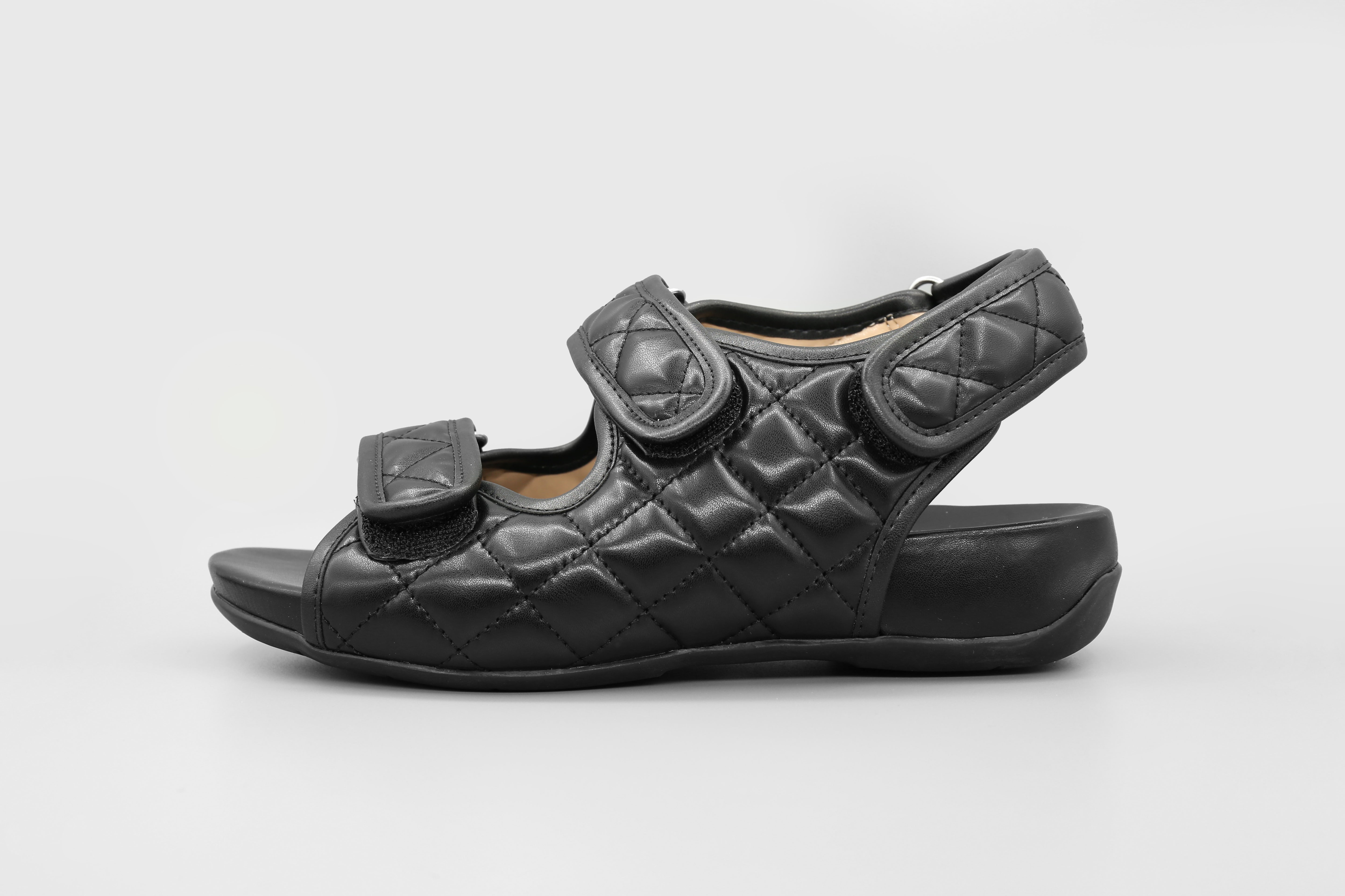 FRENCH COMFORT - BELLE - SIZE 10 - BLACK