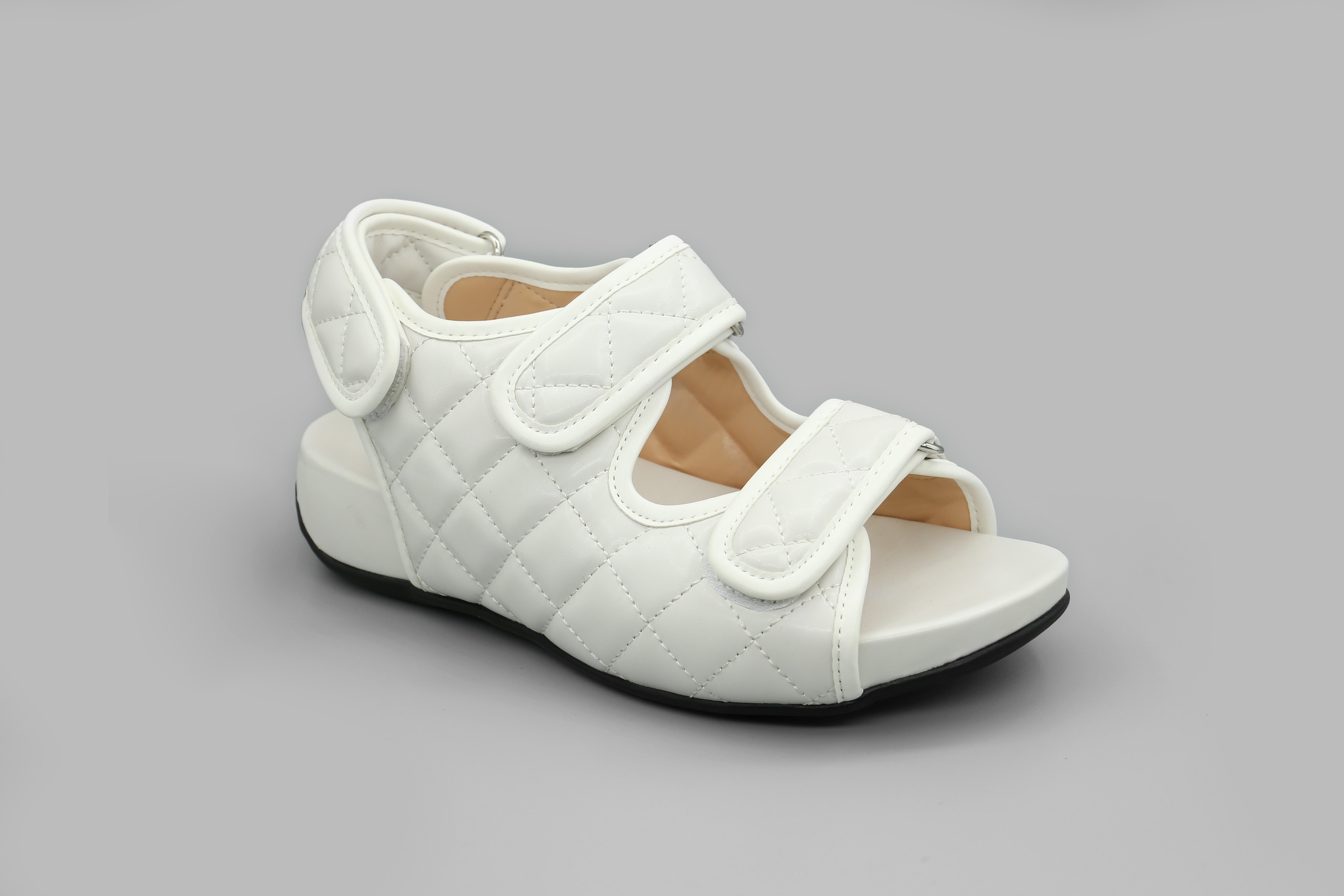 FRENCH COMFORT - BELLE - SIZE 6 - WHITE