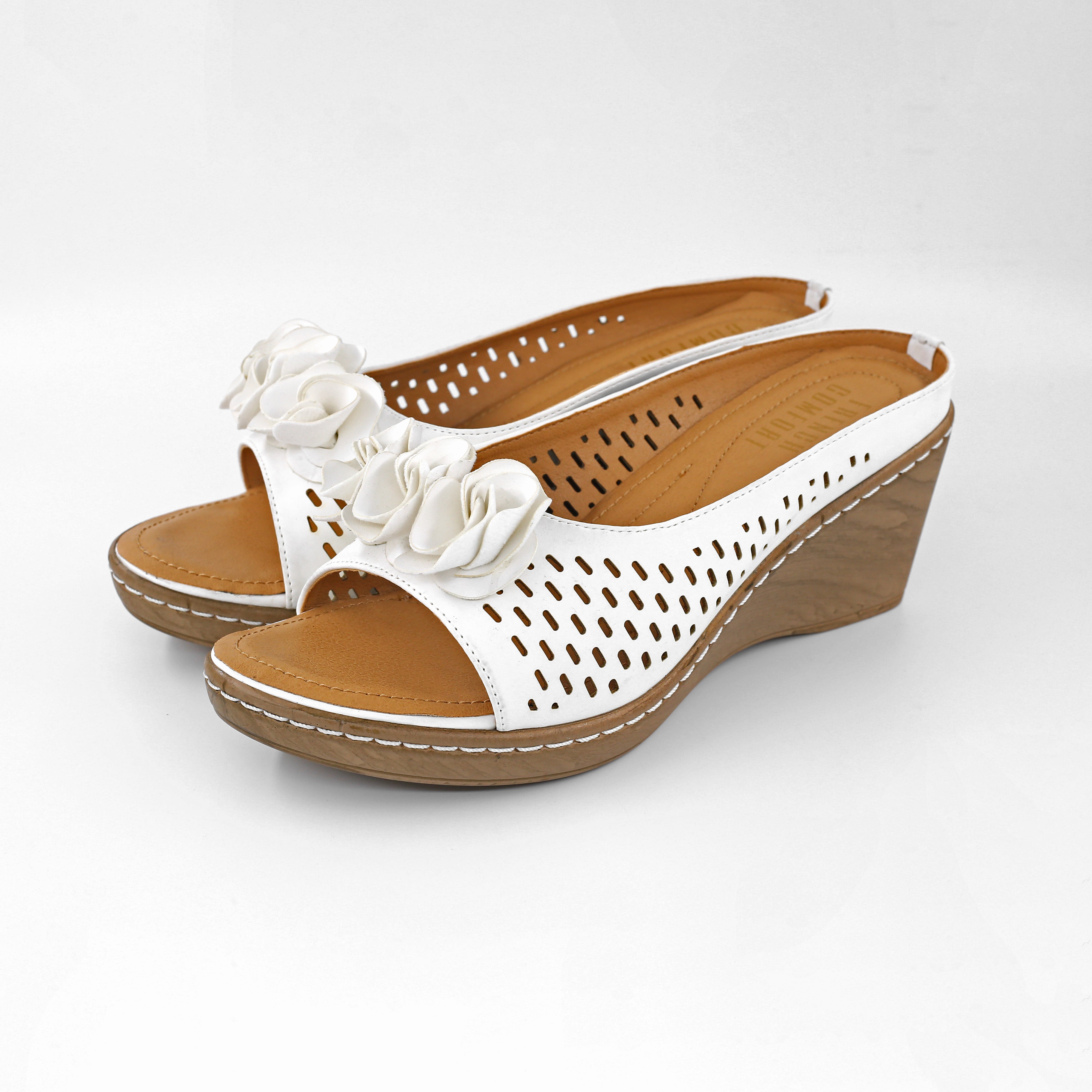 FRENCH COMFORT - SUSAN - SIZE 9 - WHITE