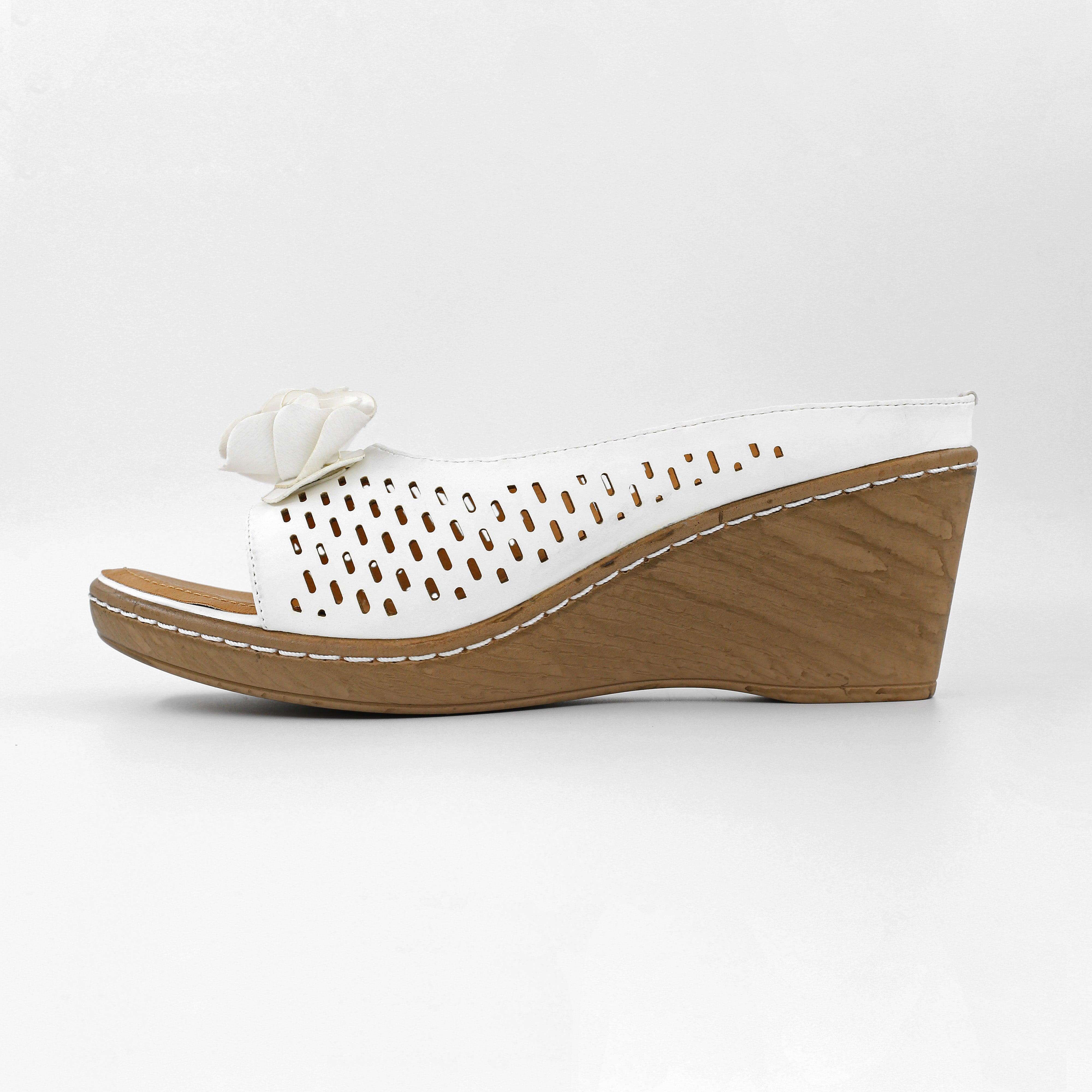FRENCH COMFORT - SUSAN - SIZE 9 - WHITE