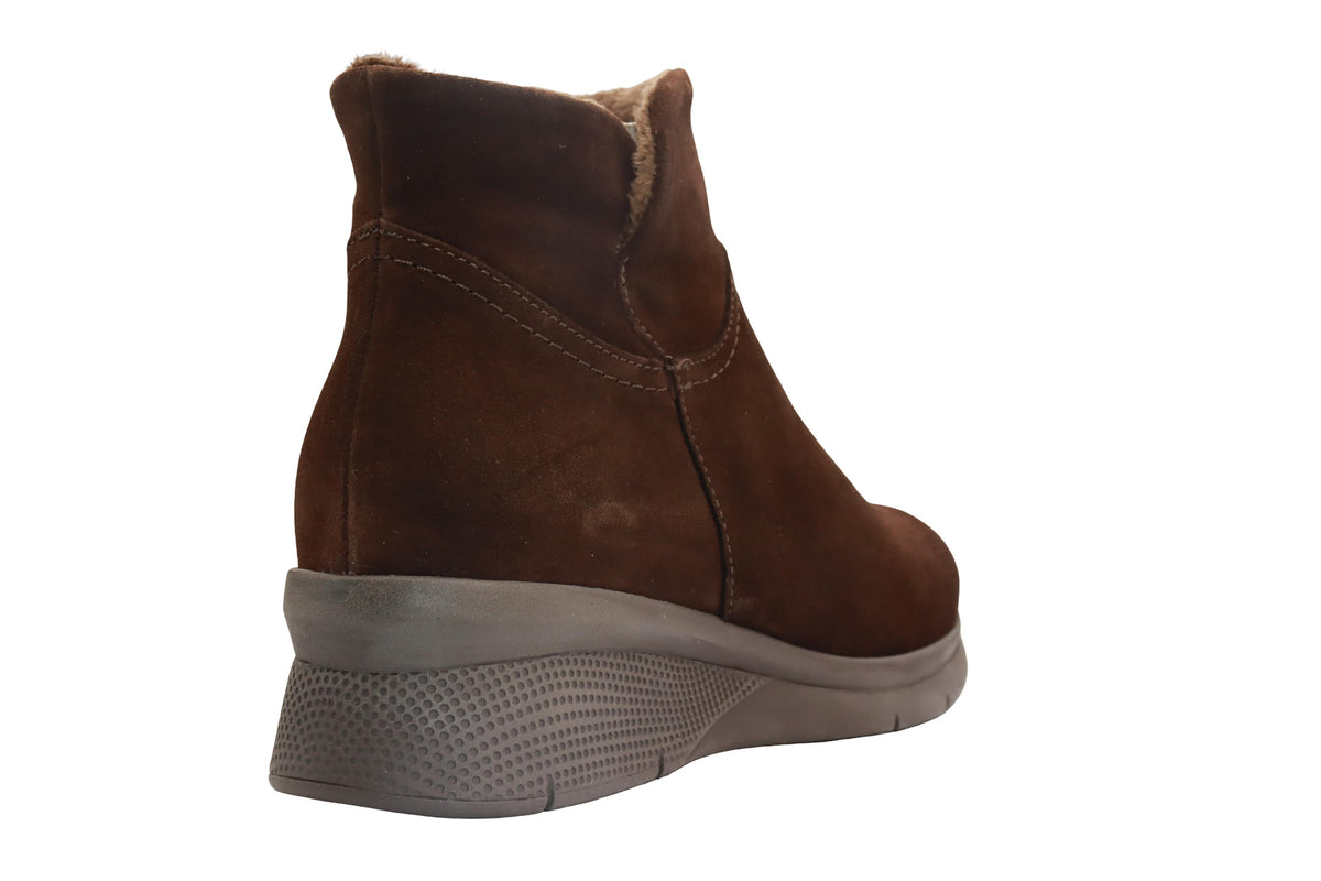 Eric Michael Juno in Brown — view 7