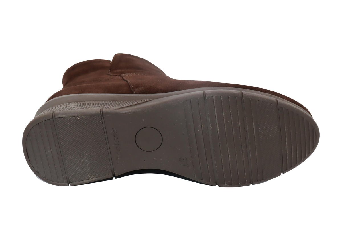 Eric Michael Juno in Brown — view 9