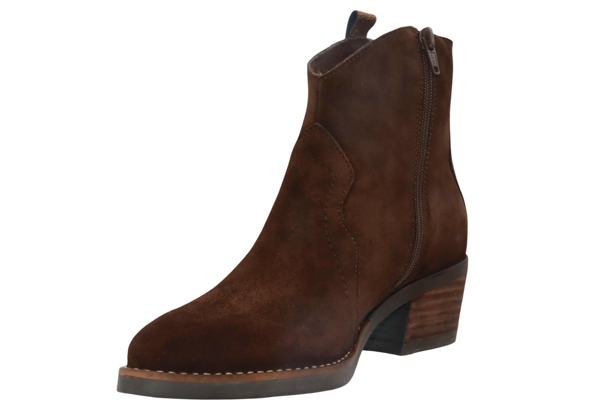 Eric Michael Laredo in Brown — view 6