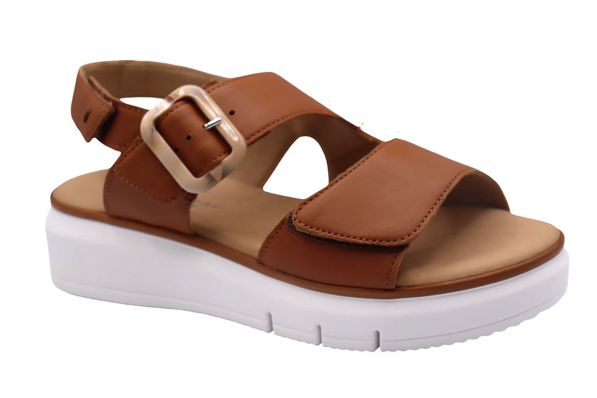 Eric Michael Luisa in Cognac — view 4