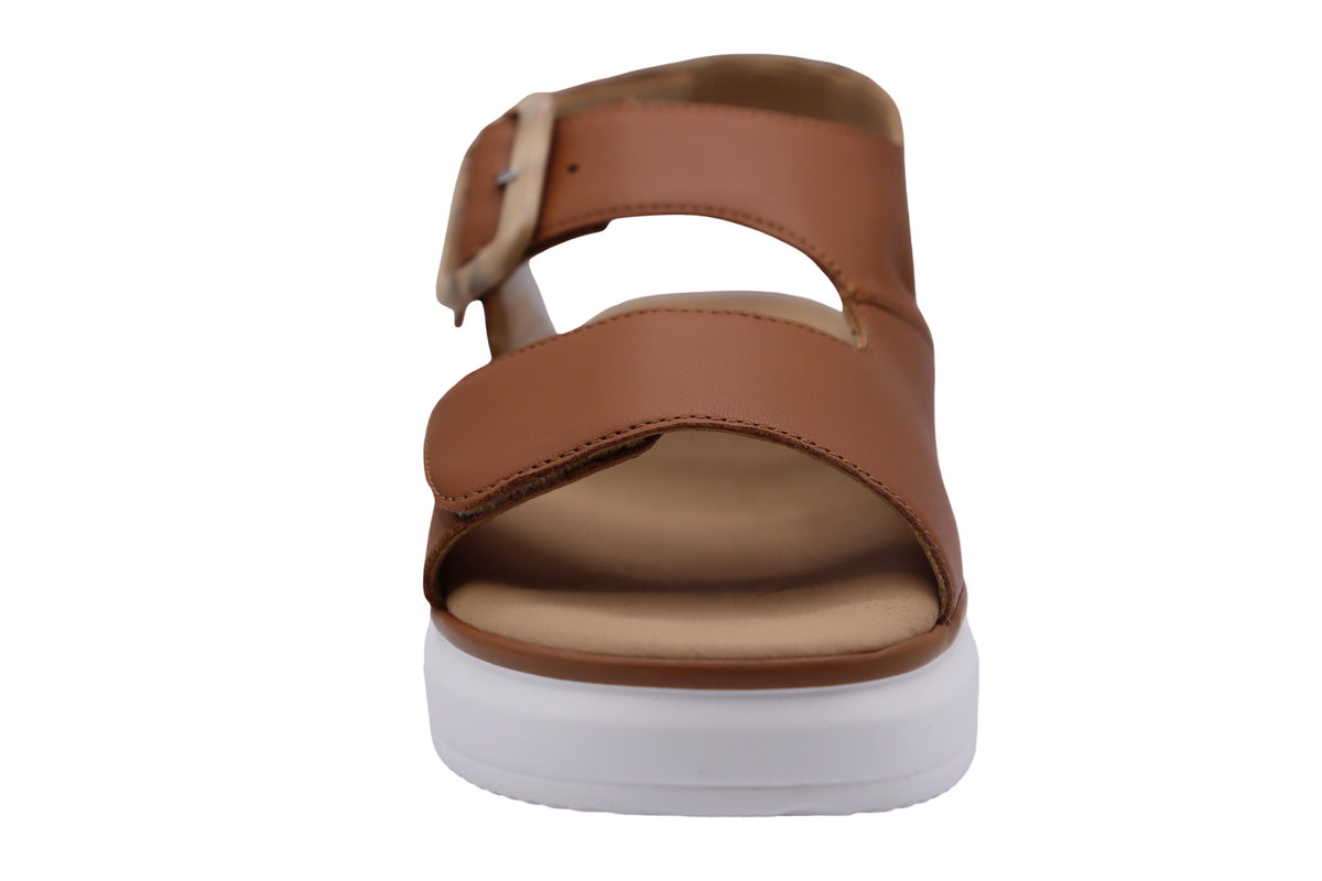 Eric Michael Luisa in Cognac — view 5