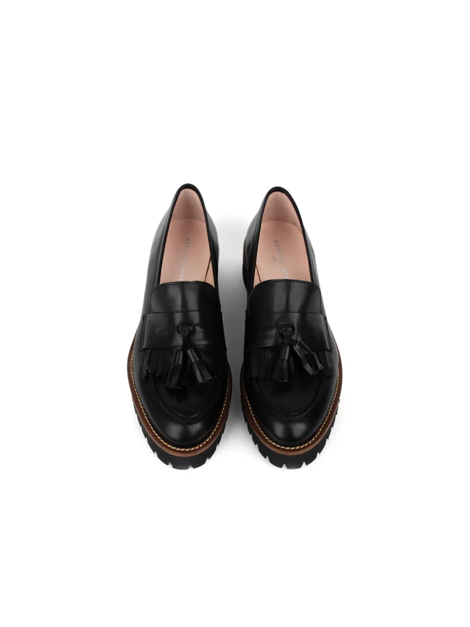 PATRICIA GREEN - BECKHAM TASSEL LUG SOLE - SIZE 7 - BLACK NAPPA