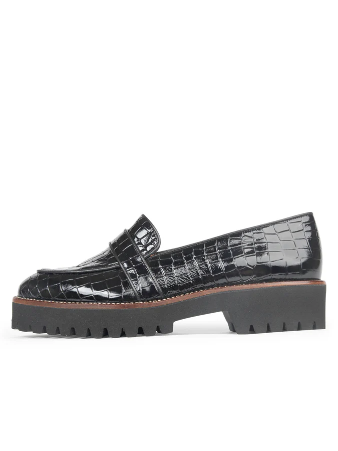 Patricia Green - Vienna Lug Sole Loafer