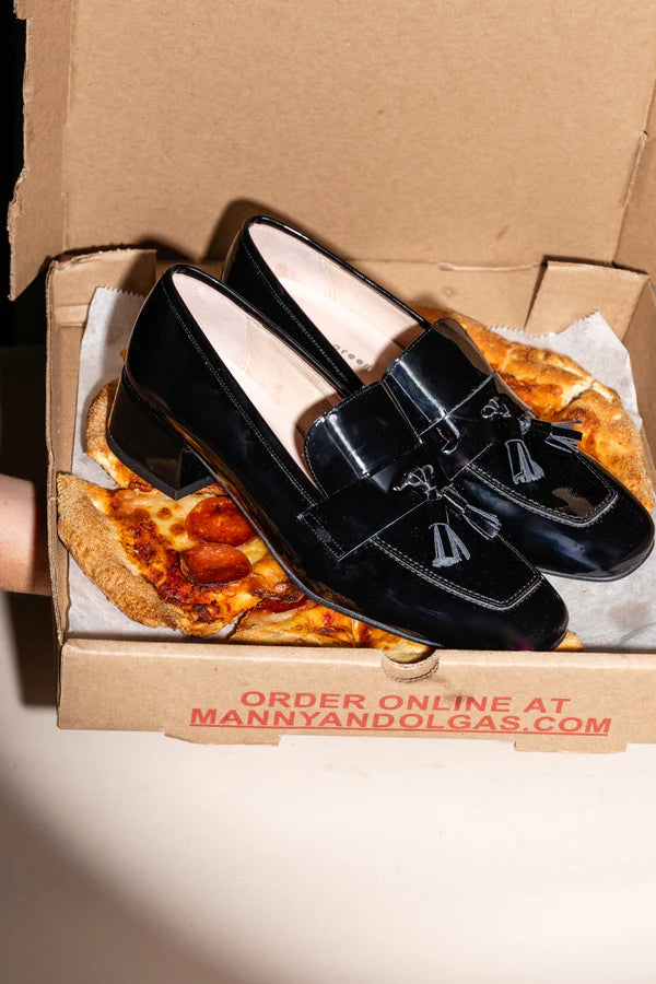 PATRICIA GREEN - BECKHAM BLOCK HEEL TASSEL LOAFER - SIZE 10 - BLACK PATENT