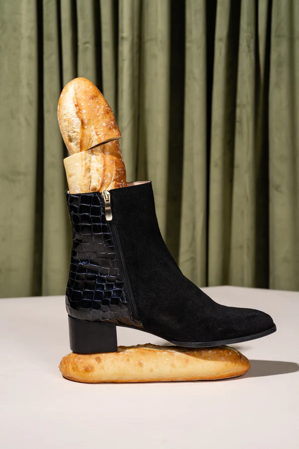 PATRICIA GREEN - DYLAN BOOT - SIZE 10 - BLACK