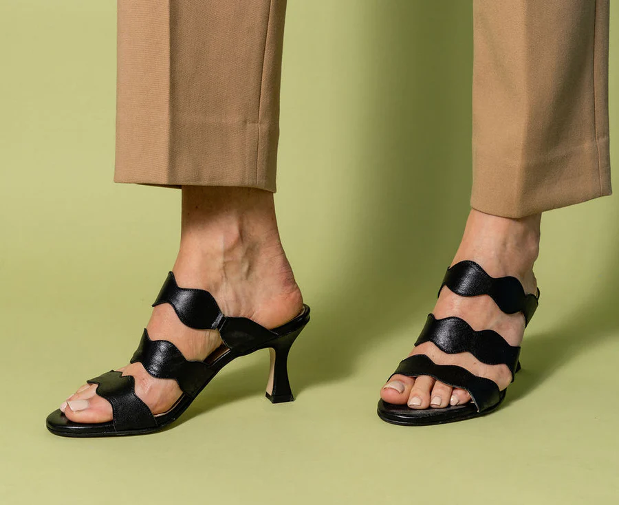 Patricia Green - Sophia 3 Strap Scallop Sandal