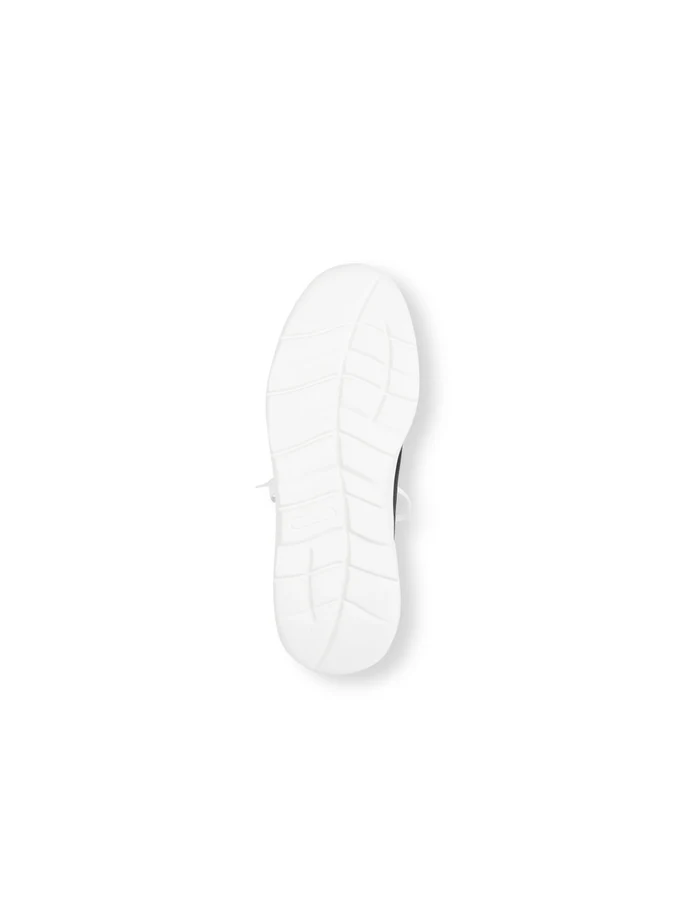 Patricia Green - Travel Sneaker