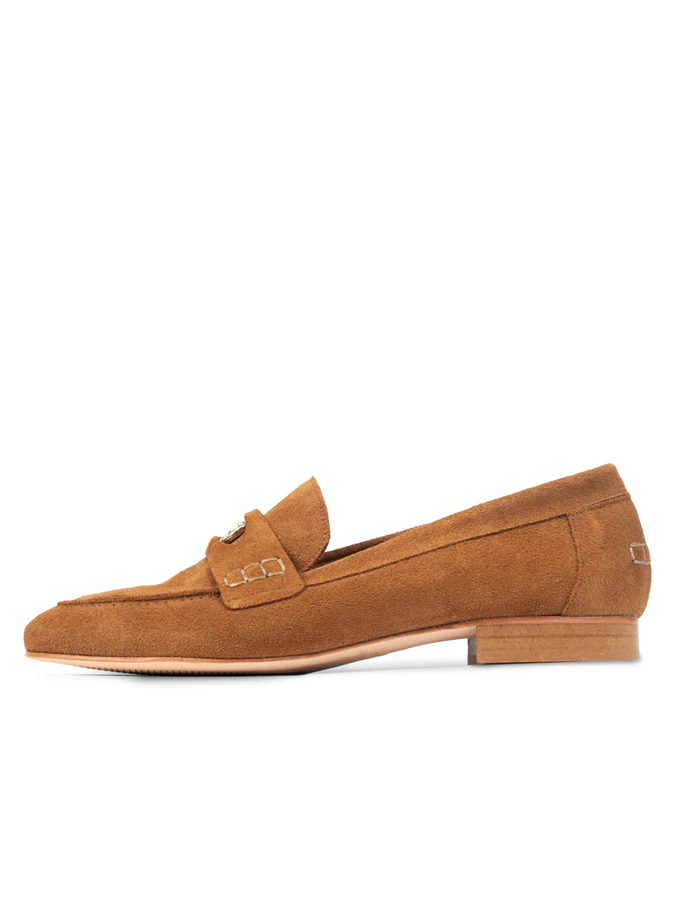 PATRICIA GREEN - VINCE UNLINED PENNY LOAFER - SIZE 7 - COGNAC SUEDE