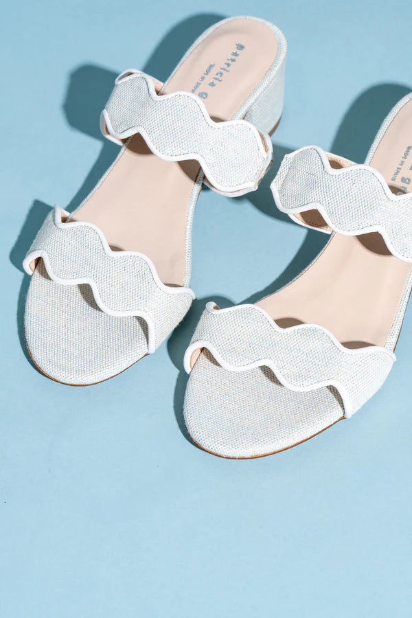 PATRICIA GREEN - PALM BEACH BLOCK HEEL SCALLOPED SANDAL - SIZE 7 - LIGHT BLUE LINEN