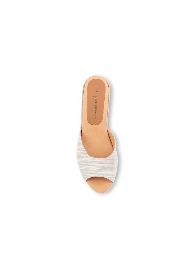 PATRICIA GREEN - VERONA SLIP ON ESPADRILLE - SIZE 9 - METALLIC PEARL