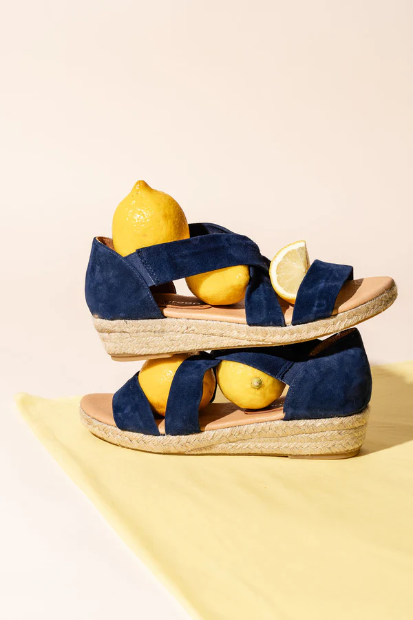 PATRICIA GREEN - ELIZA CRISS-CROSS ELASTIC ESPADRILLE SANDAL - SIZE 10 - NAVY SUEDE