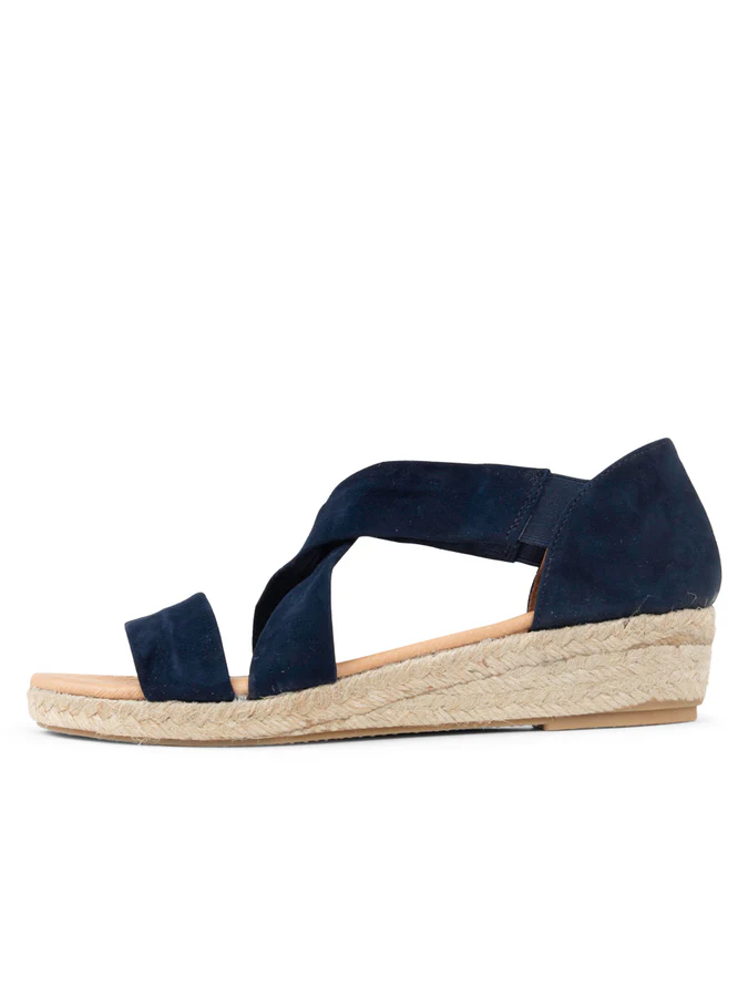 PATRICIA GREEN - ELIZA CRISS-CROSS ELASTIC ESPADRILLE SANDAL - SIZE 10 - NAVY SUEDE