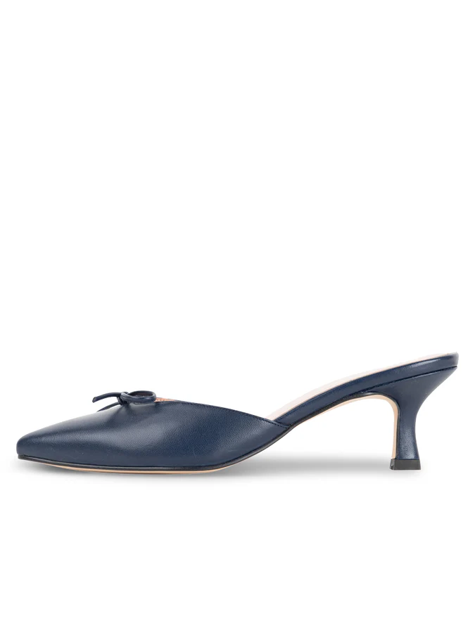PATRICIA GREEN - MONTAUK KITTEN HEEL MULE - SIZE 6 - NAVY