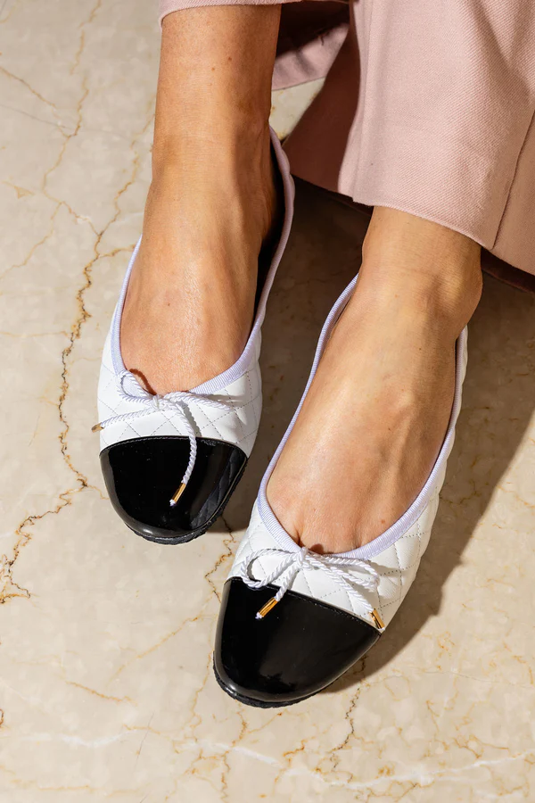 PAUL MAYER - COZY QUILTED LEATHER BALLET FLAT - SIZE 6 - BLACK/WHITE