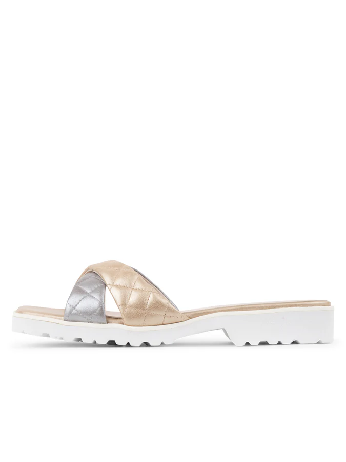 PAUL MAYER - POP CRISS-CROSS LUG SOLE SANDAL - SIZE 7 - GOLD/SILVER