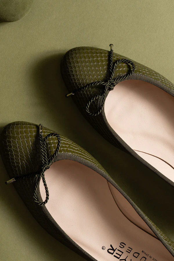 PAUL MAYER - LUXE TEXTURED LEATHER BALLET FLAT