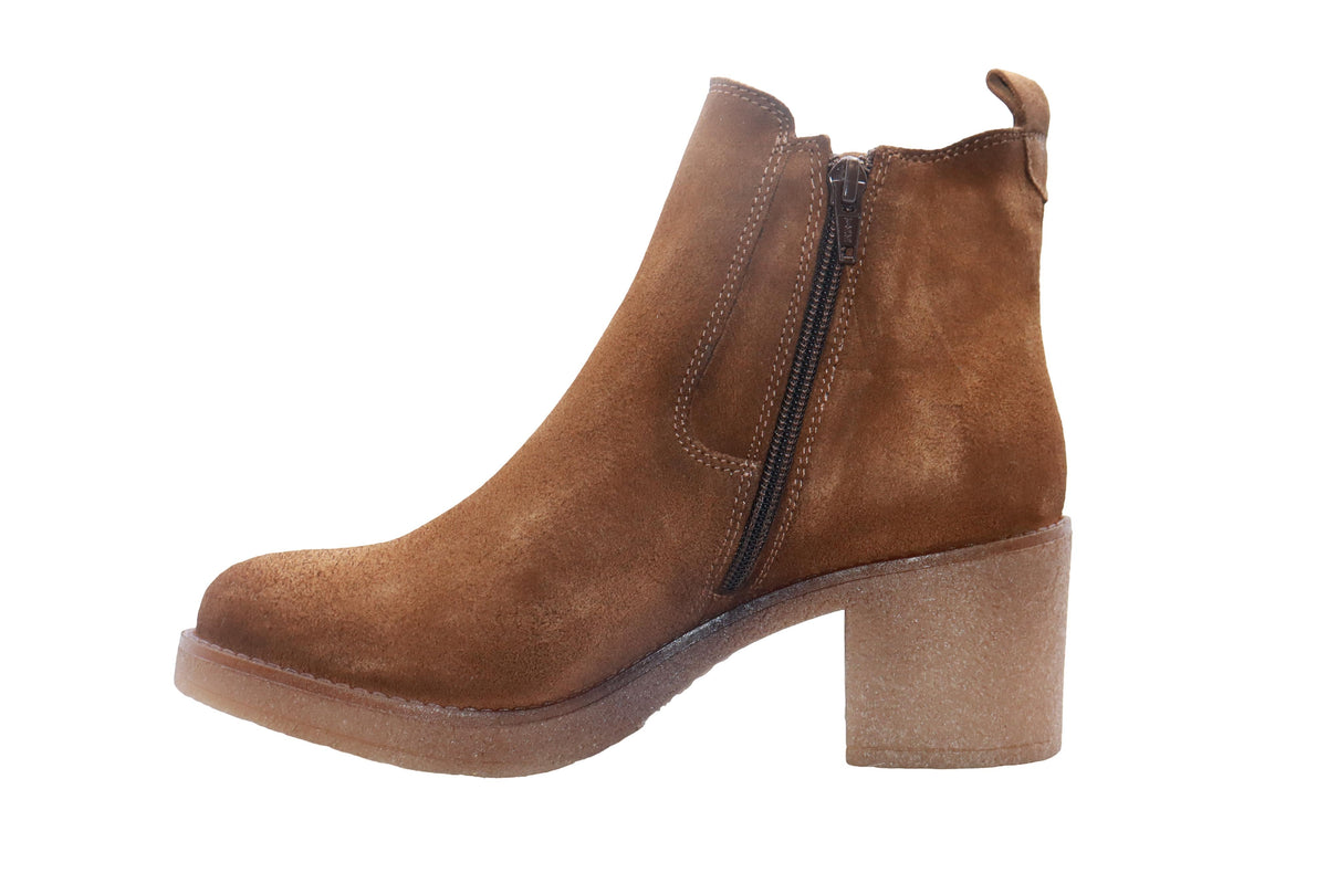 Eric Michael Perla in Tan — view 7