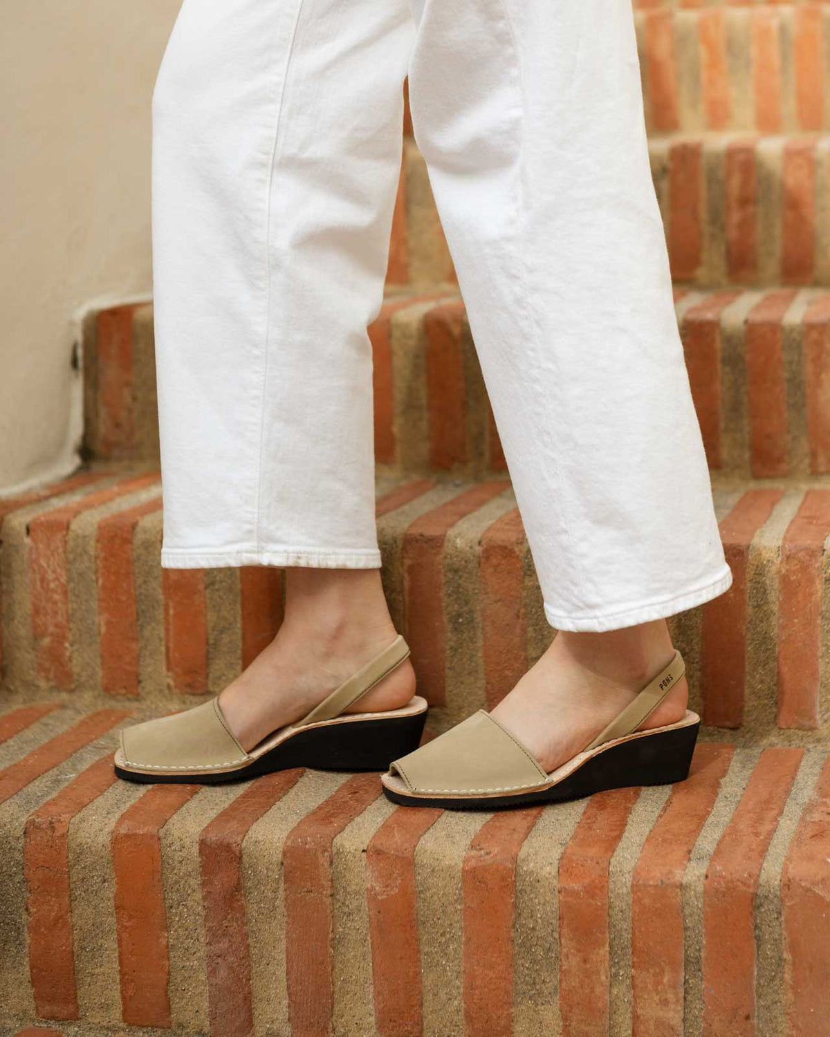 Pons Wedge, Olive, gallery view 2
