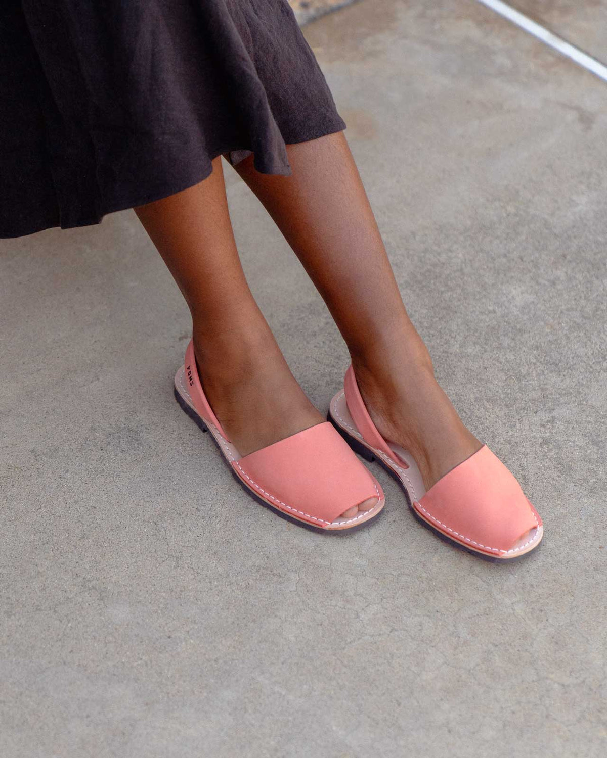 Pons Classic Style, Coral, gallery view 3