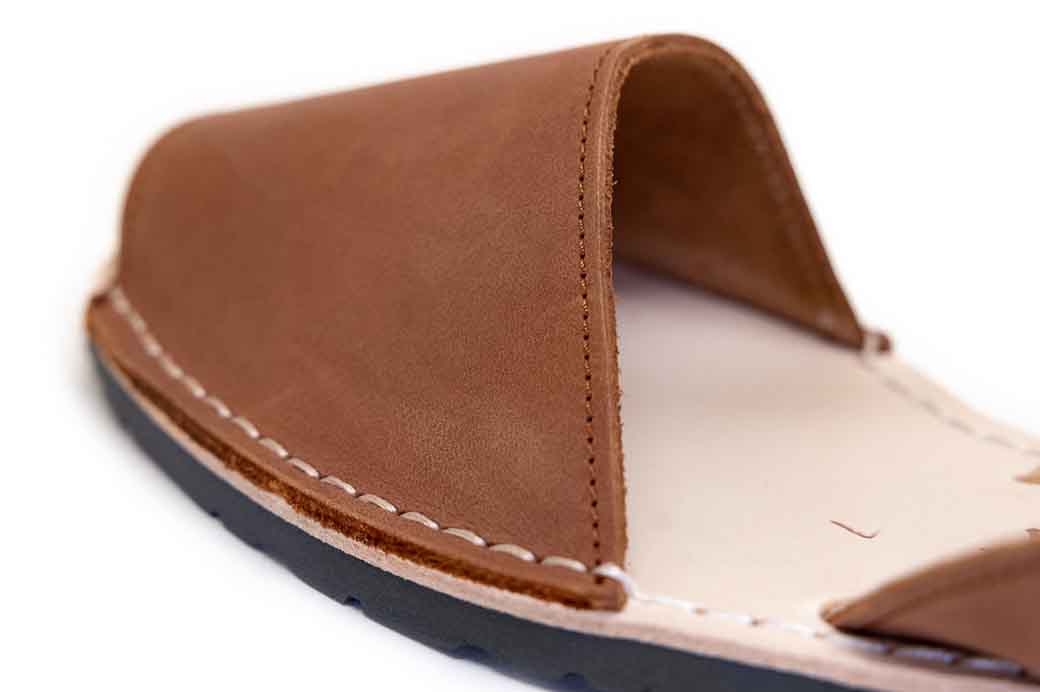 Pons Classic Strap, Brown, gallery view 3