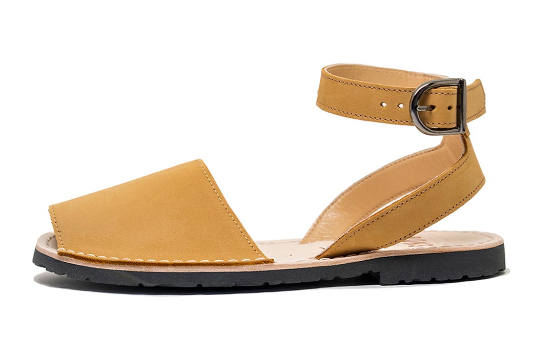 Pons Classic Strap, Mustard, product view