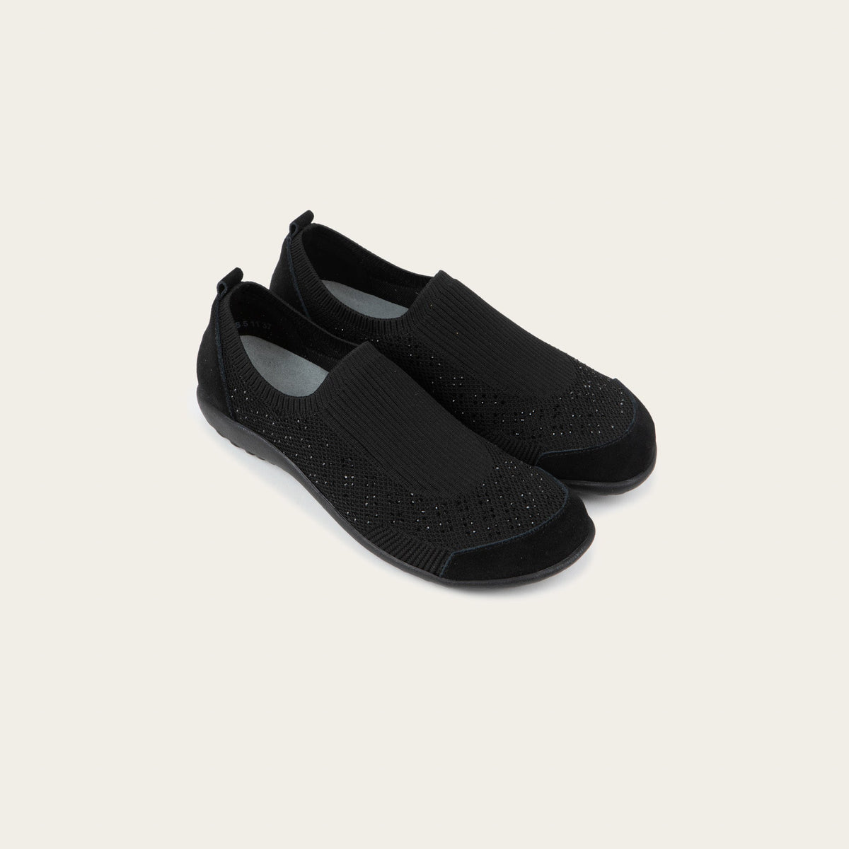 Reo in Black Knit, product view 6