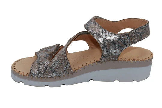La Plume - Ranger Women’s Triple Adjustable Comfort Sandal