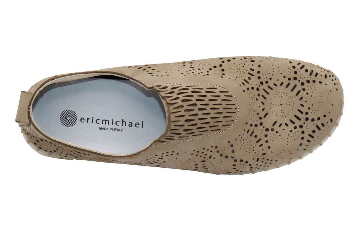 Eric Michael Stella in Beige — view 8