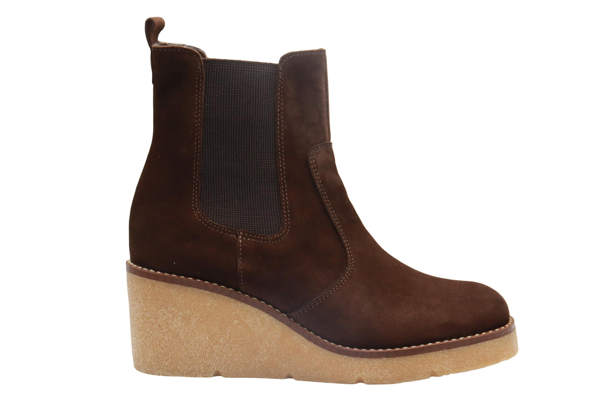 Eric Michael Sweden in Brown — view 3